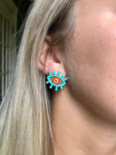 Load image into Gallery viewer, Teal Beaded Eye Studs